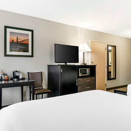 Best Western Beacon Inn Grand Haven Eksteriør billede