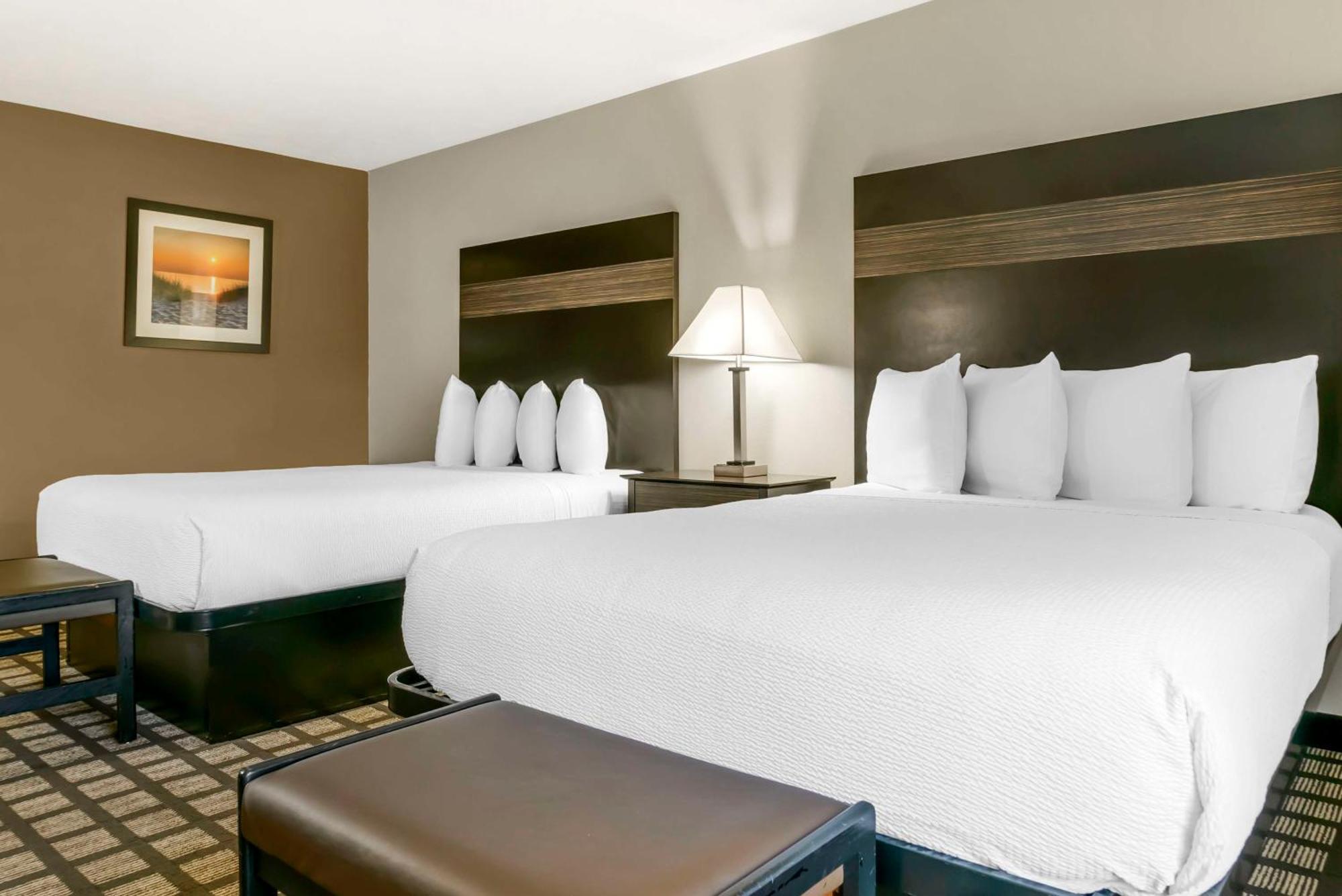 Best Western Beacon Inn Grand Haven Eksteriør billede